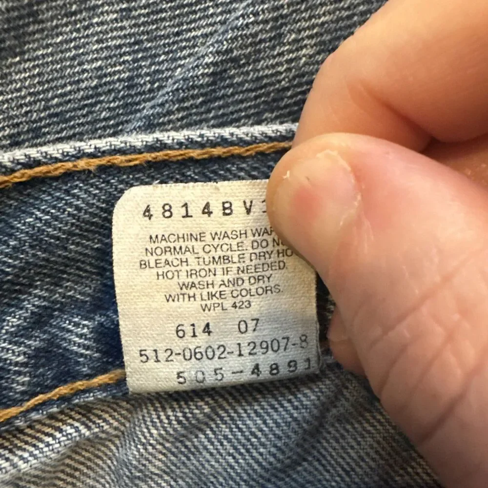 Levis dressing straight waist